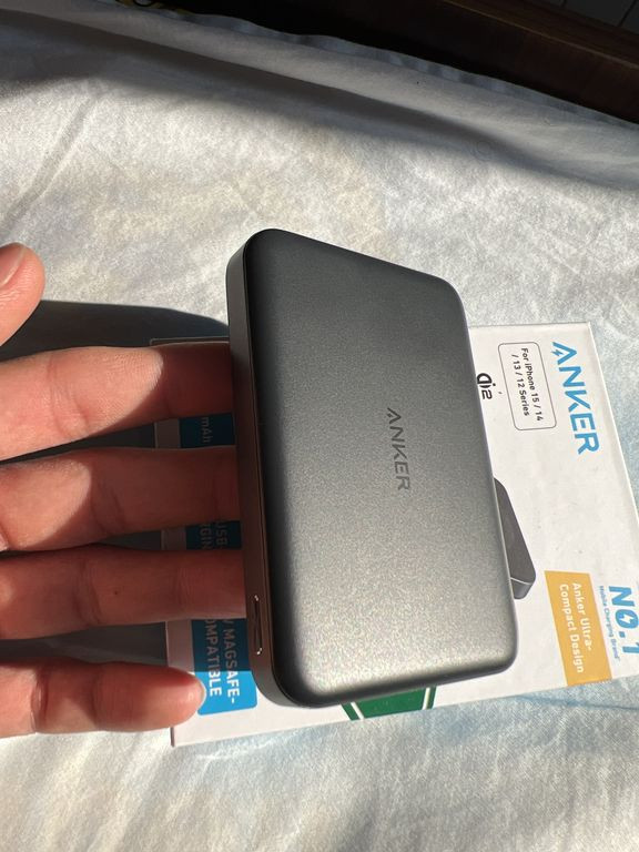 پاوربانک مگ سیف 10000 میلی آمپر انکر Anker MagGo 10000mAh 15W Power Bank A1664